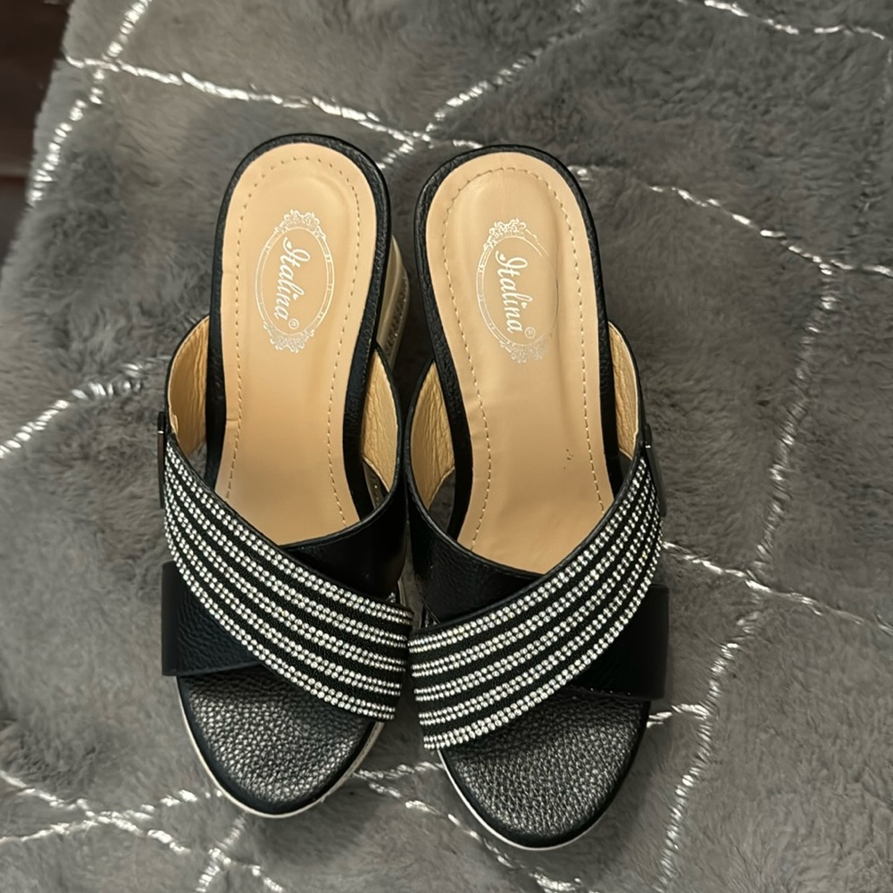 ITALINA brand rhinestone slip on wedge size 6